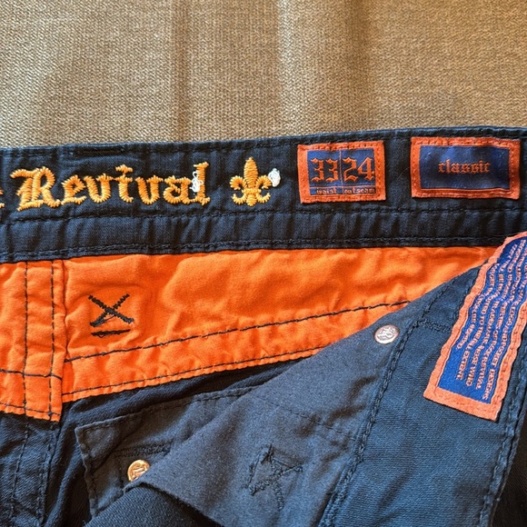 Men’s Rock Revival Cargo Shorts - Picture 2 of 4